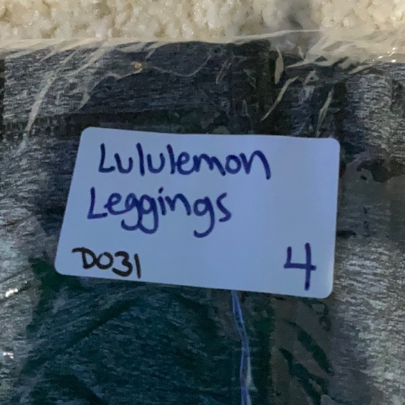 Lululemon Pace Rival Crop Leggings Heathered Black / Gray in Sz 4 with Pockets - Picture 16 of 16